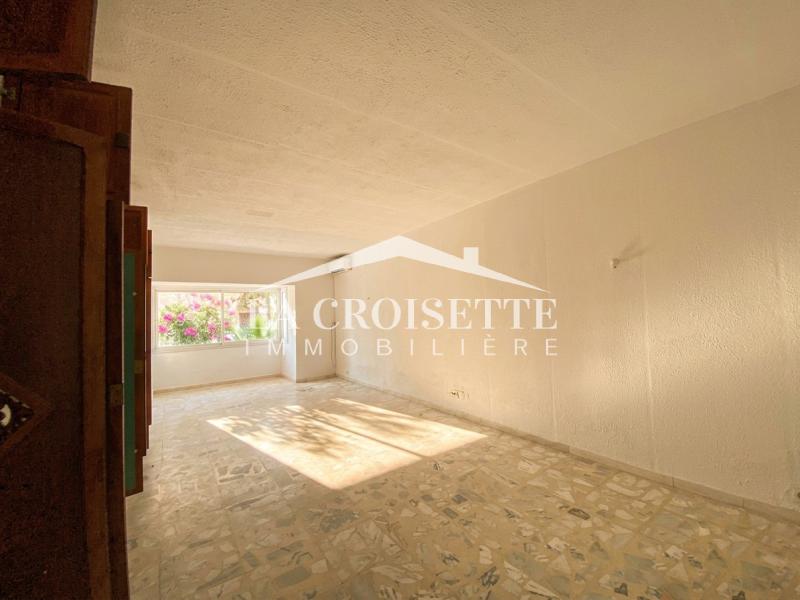 Rez-de-chaussée de villa S+3 avec piscine à La Marsa
